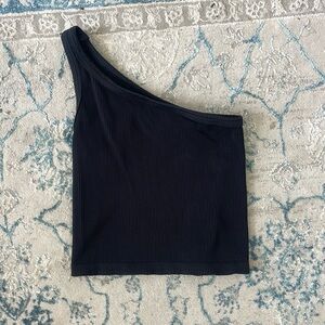 Black one shoulder tank